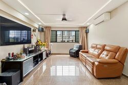 Blk 226 Jurong East Street 21 (Jurong East), HDB 5 Rooms #521149561